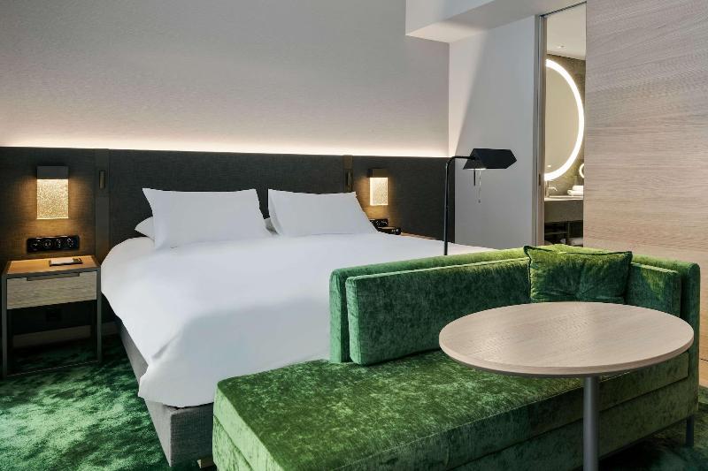 Hyatt Regency Zurich Airport The Circle image