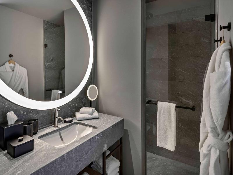 Hyatt Regency Zurich Airport The Circle image