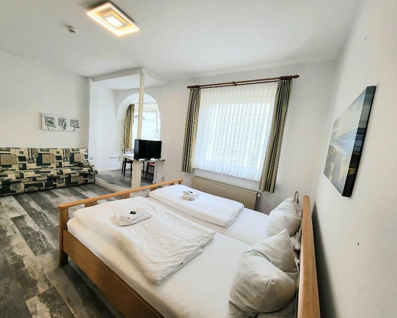 Hotel Garni Cuxhaven Lerche image