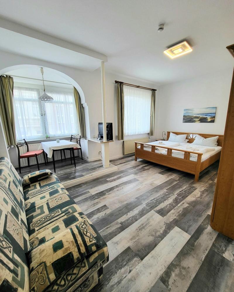 Hotel Garni Cuxhaven Lerche image