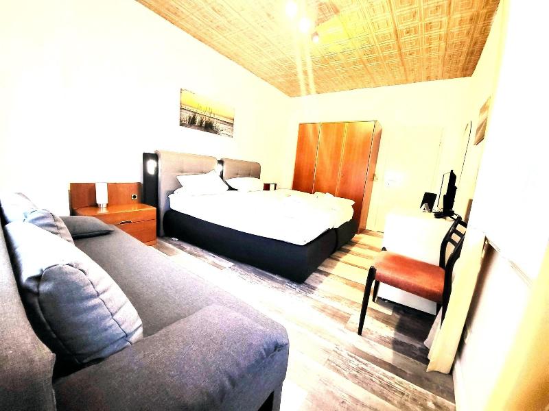 Hotel Garni Cuxhaven Lerche image