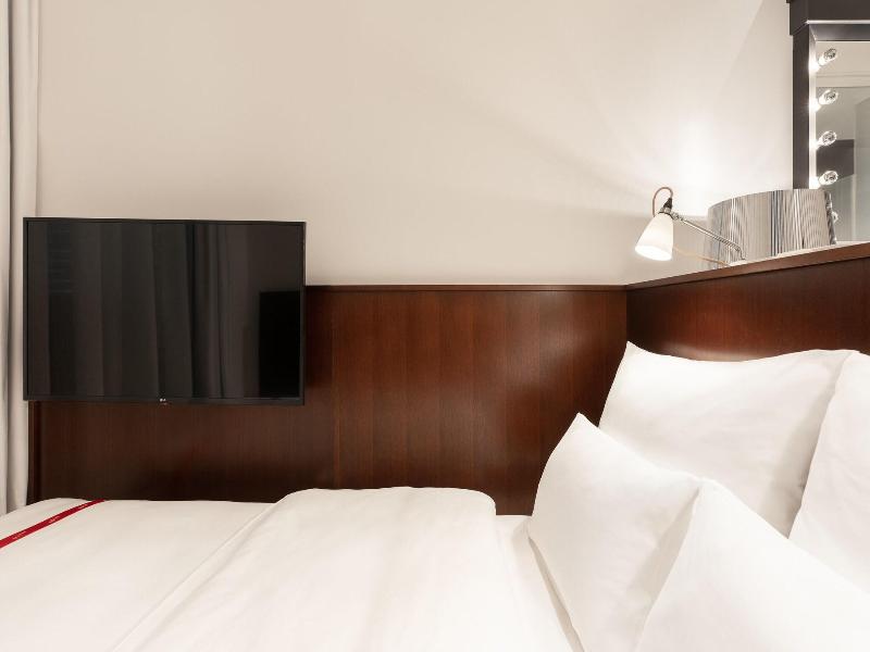 Ruby Louise Hotel Frankfurt by IHG image