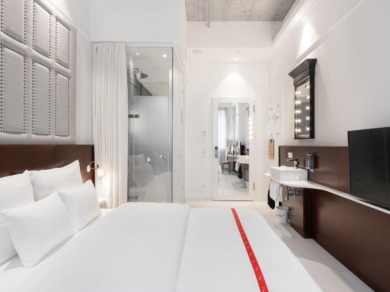 Ruby Louise Hotel Frankfurt by IHG image