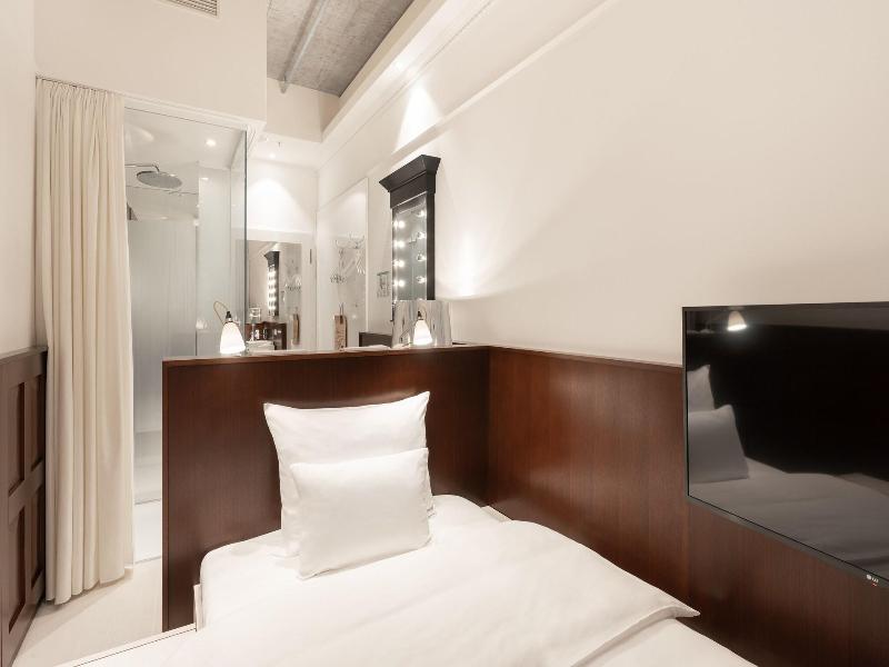 Ruby Louise Hotel Frankfurt by IHG image