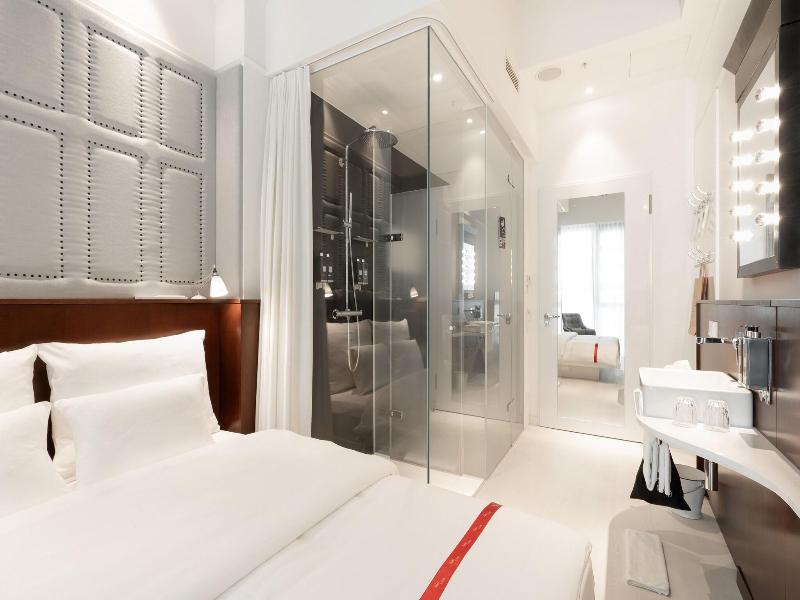 Ruby Louise Hotel Frankfurt by IHG image
