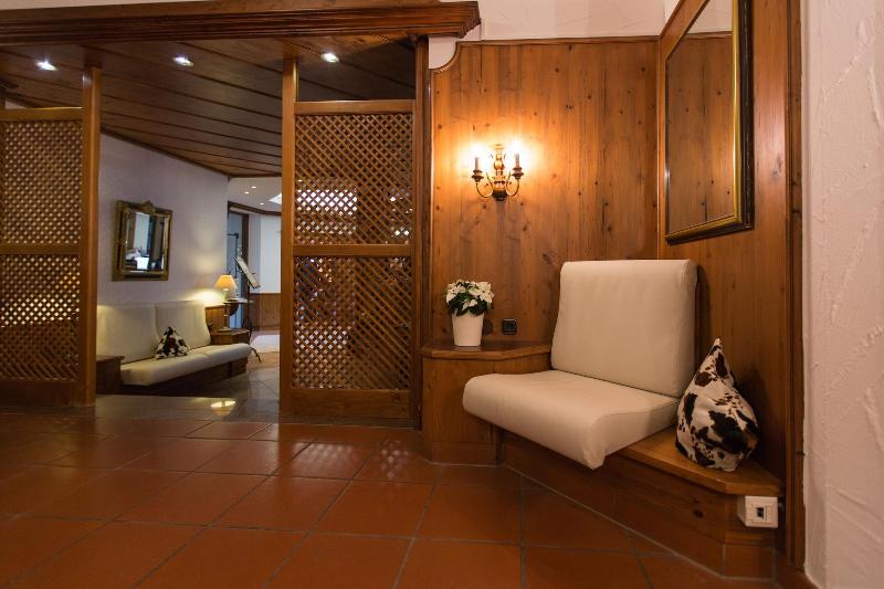 Hotel Frankischer Hof GmbH image