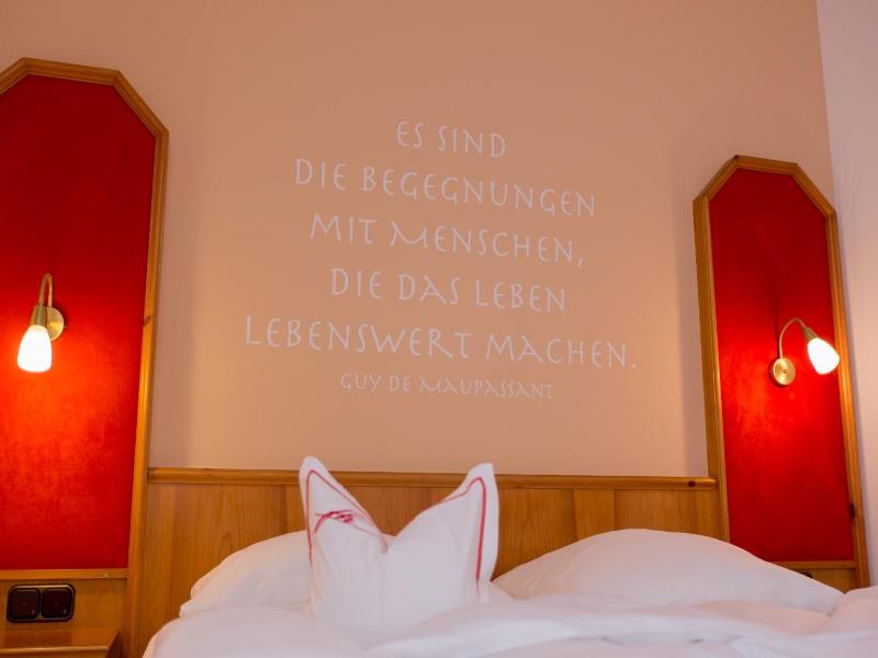 Hotel Frankischer Hof GmbH image