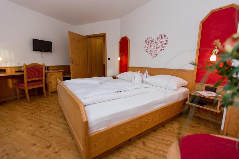 Hotel Frankischer Hof GmbH image