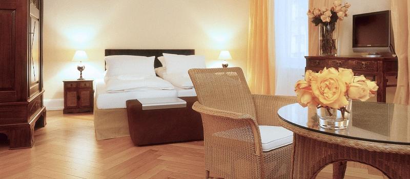 Hotel am Museum image
