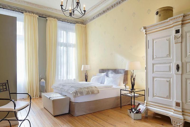 Hotel am Museum image