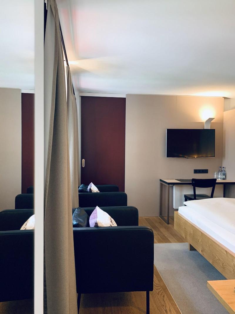Stadthotel Kachelofen image