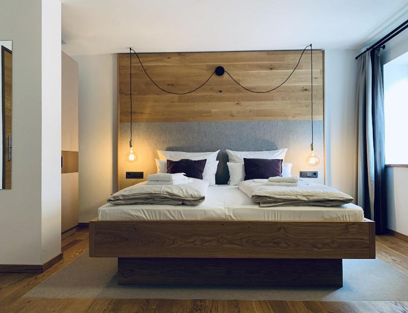 Stadthotel Kachelofen image