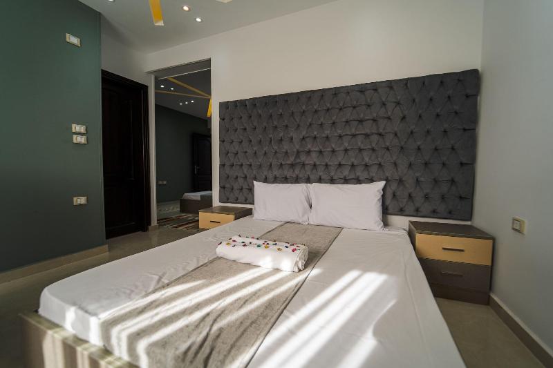 Gardenia Pyramids Hostel image