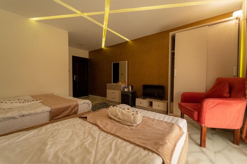 Gardenia Pyramids Hostel image