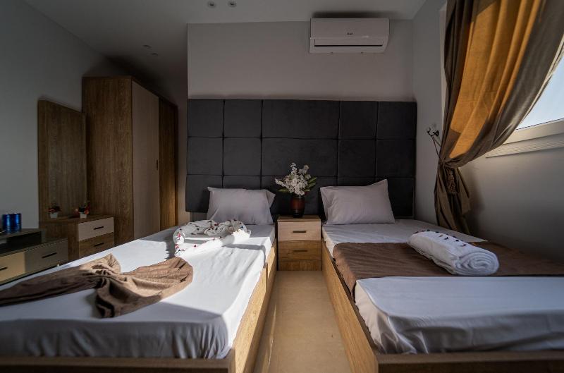 Gardenia Pyramids Hostel image