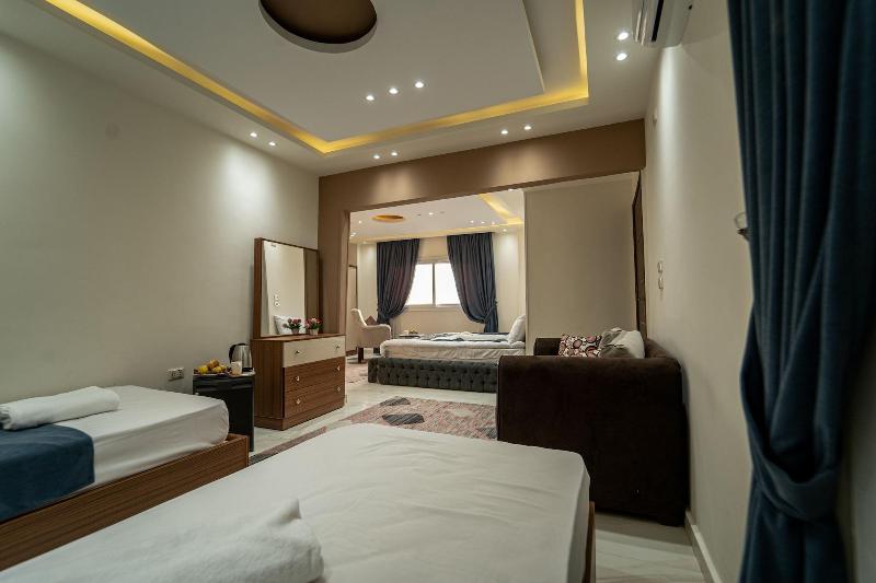 Gardenia Pyramids Hostel image