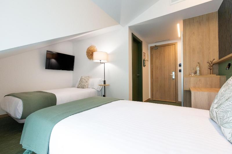 Hotel Ecos del Sella image