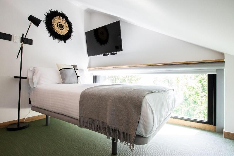 Hotel Ecos del Sella image