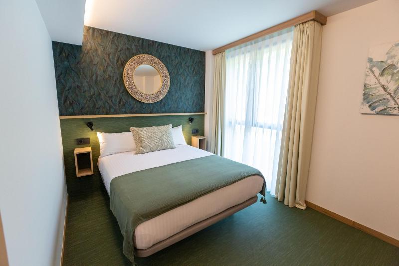 Hotel Ecos del Sella image