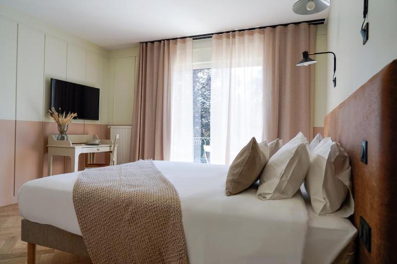 Hotel Le Mouton Bleu image