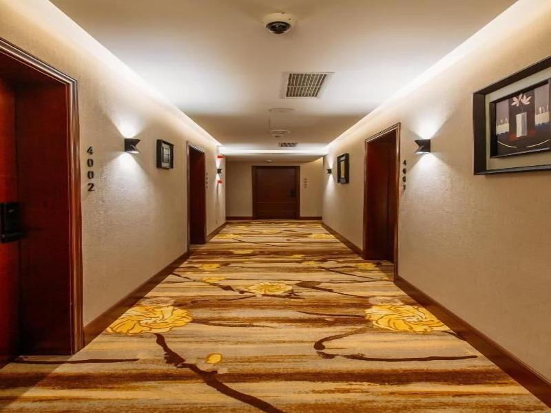 Hotel Horizont Tbilisi — general view