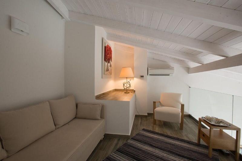 Villa Vilielmini image