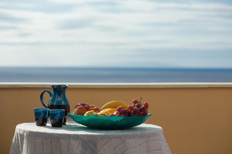 Sfakian Horizon image
