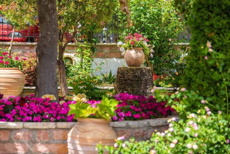 Villa Haroula image