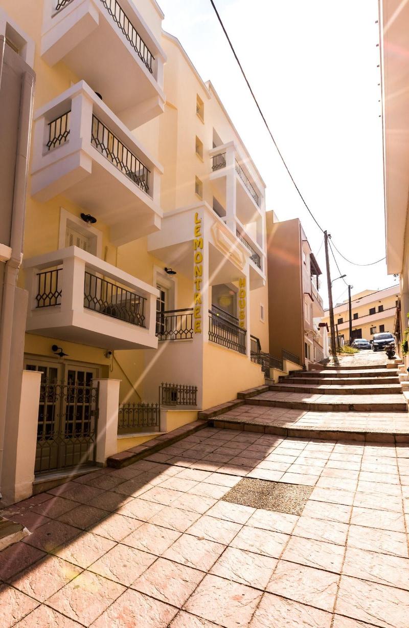 Lemon Tree House image