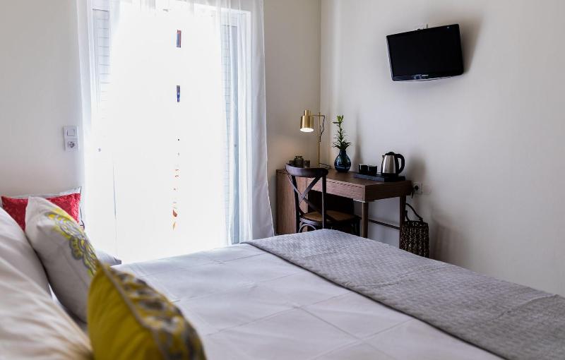 Lemon Tree House image