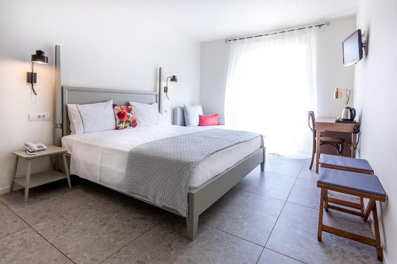 Lemon Tree House image