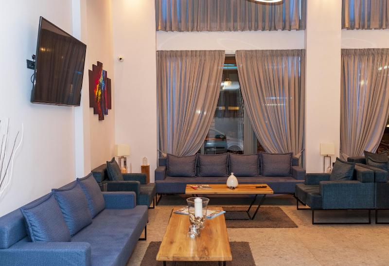 Meni Hotel image