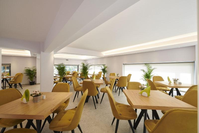 Meni Hotel image