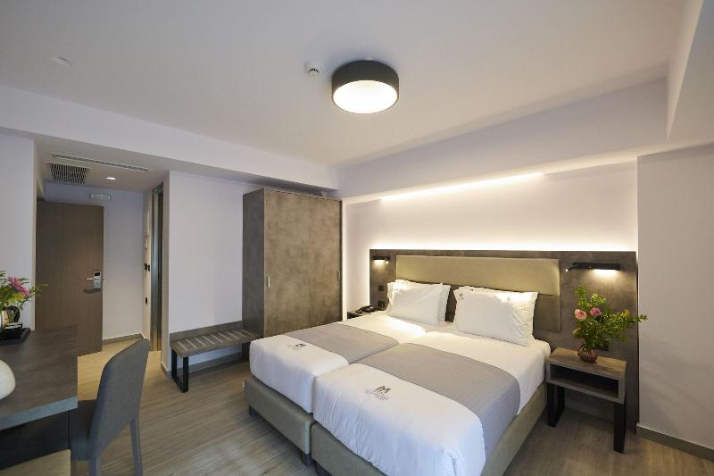 Meni Hotel image