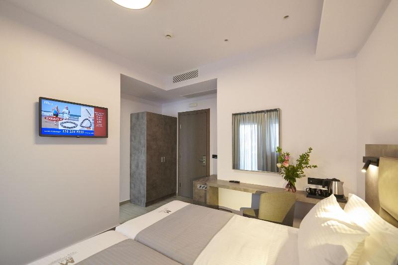 Meni Hotel image