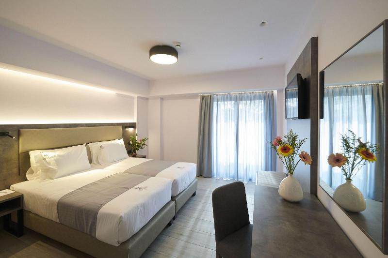 Meni Hotel image