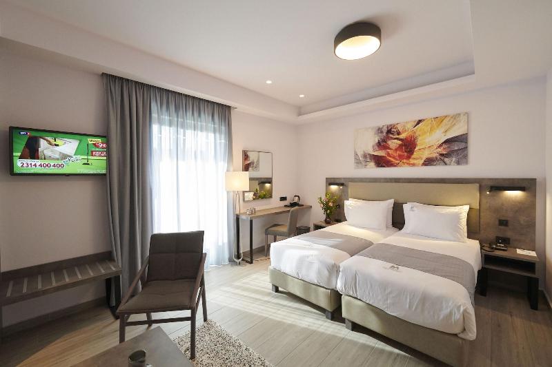 Meni Hotel image