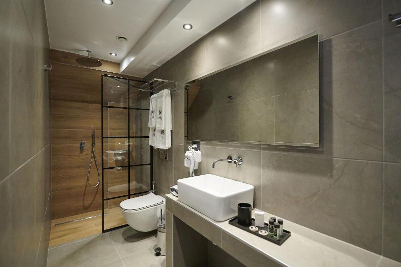 Meni Hotel image