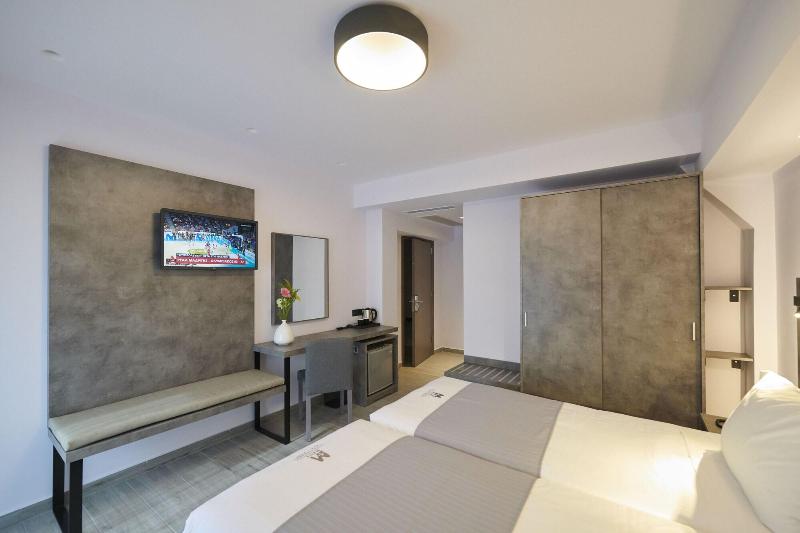 Meni Hotel image
