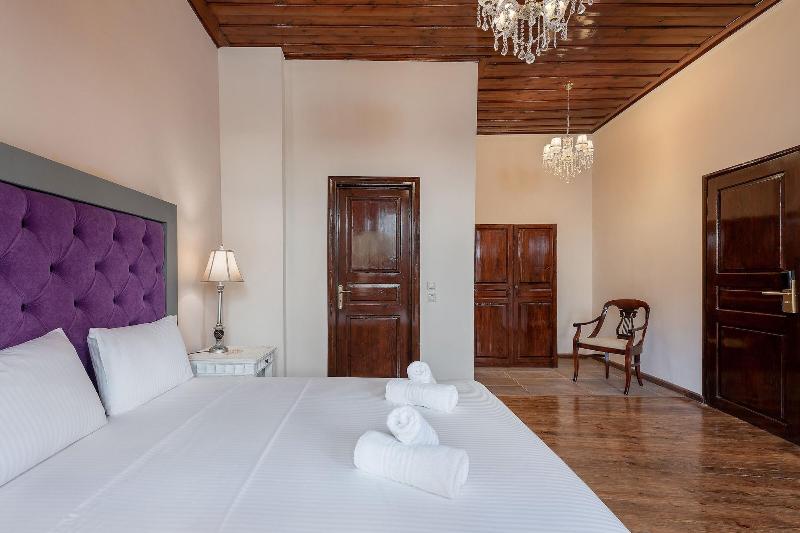 Old Town Suites image
