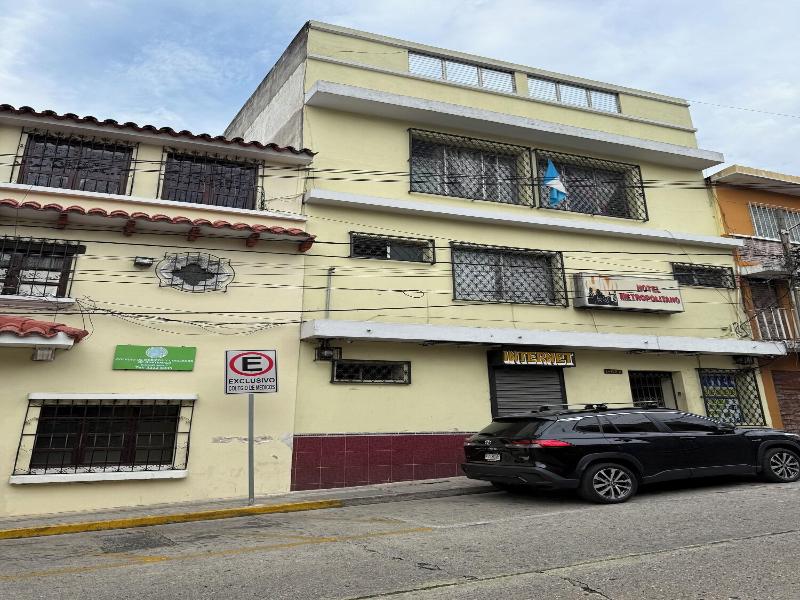 Hotel Metropolitano image