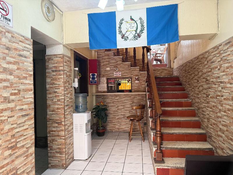 Hotel Metropolitano image