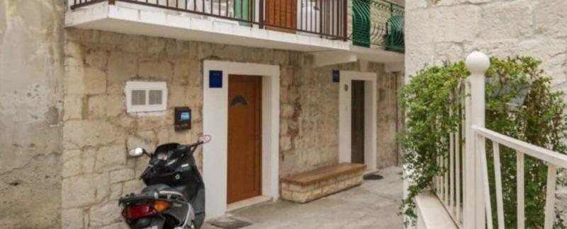 Rooms Pama image