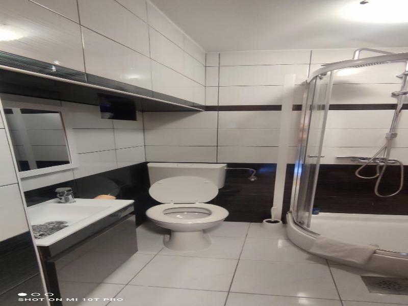 Rooms Pama image