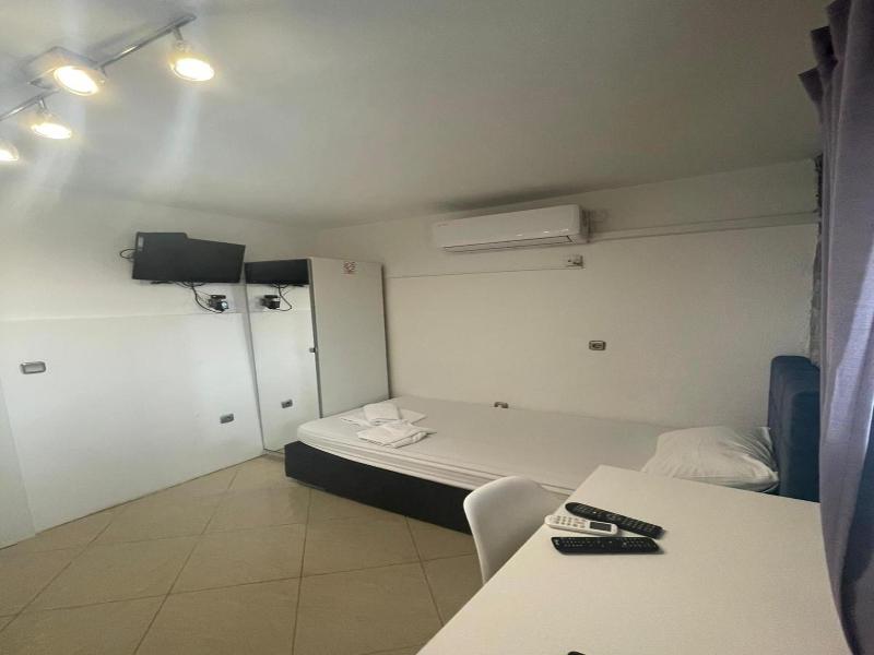 Rooms Pama image
