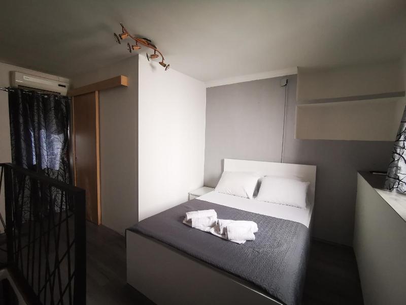 Rooms Pama image