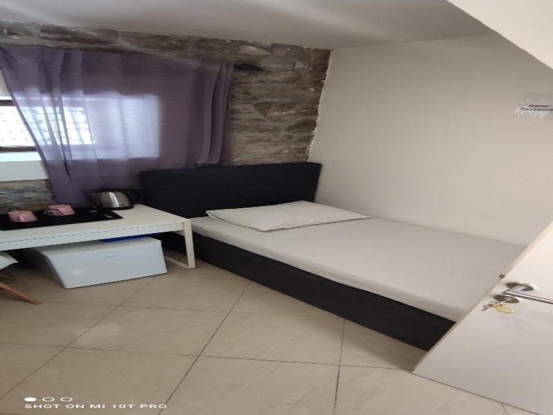Rooms Pama image