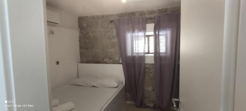 Rooms Pama image