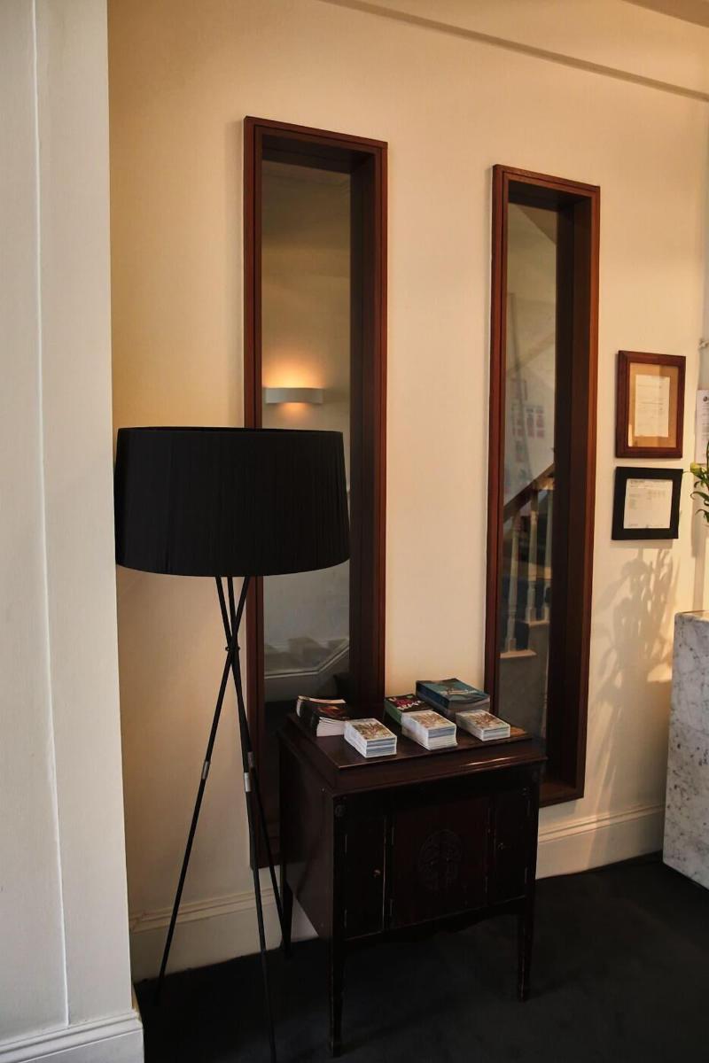 Kellys Hotel - Adults Only image