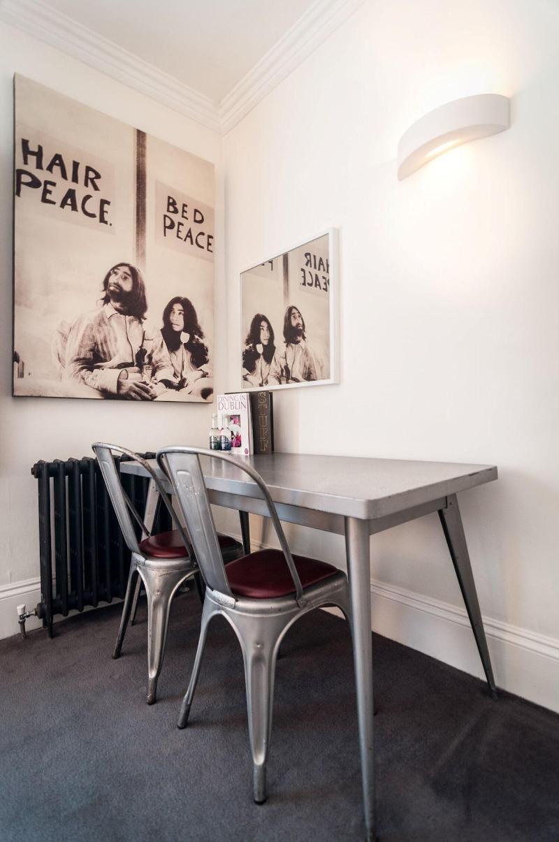 Kellys Hotel - Adults Only image
